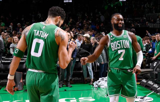 178体育电脑版-双探花再度同场砍下30+ 布朗：我们仍有提升空间