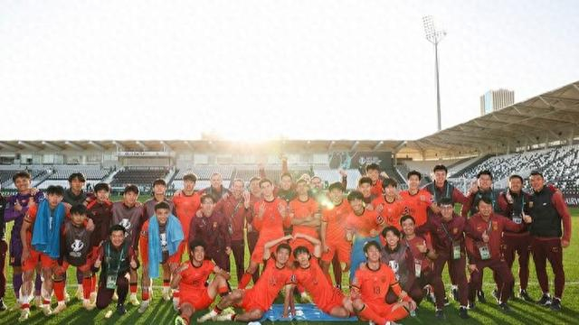 U23亚洲杯｜澳大利亚抱怨、伊拉克赞扬、韩国褒奖，U23国足引发多方关注|中国队|泰国队|中国男足|澳大利亚队|中国亚洲杯_新浪体育_新浪新闻